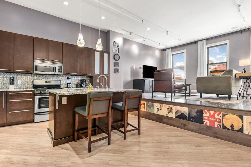 Lovely 2-Bedroom Unit In Springfriend Springfield Bagian luar foto
